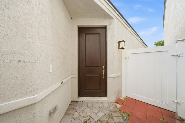 3384 NW 5th St, Pompano Beach, FL 33069