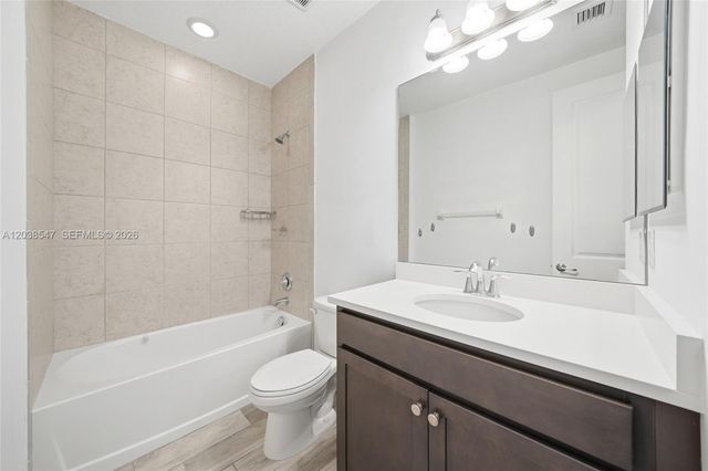 3384 NW 5th St, Pompano Beach, FL 33069