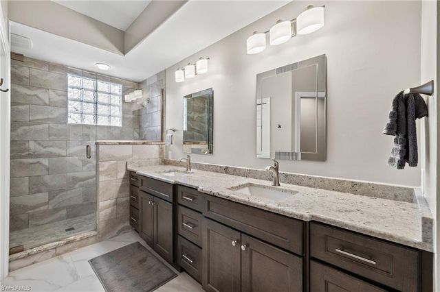 9201 Bayberry BEND # 103, Fort Myers, FL 33908