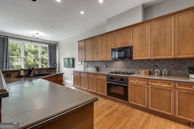 1283 Creekside Place SE, Smyrna, GA 30082