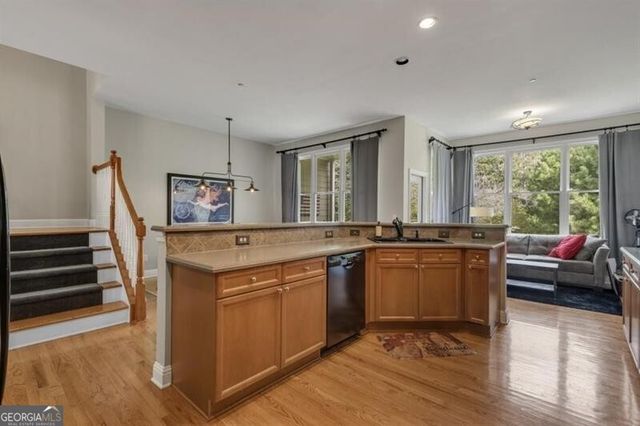 1283 Creekside Place SE, Smyrna, GA 30082