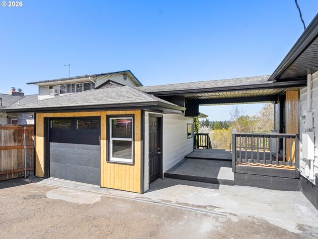 3308 E MCLOUGHLIN Blvd, Vancouver, WA 98661