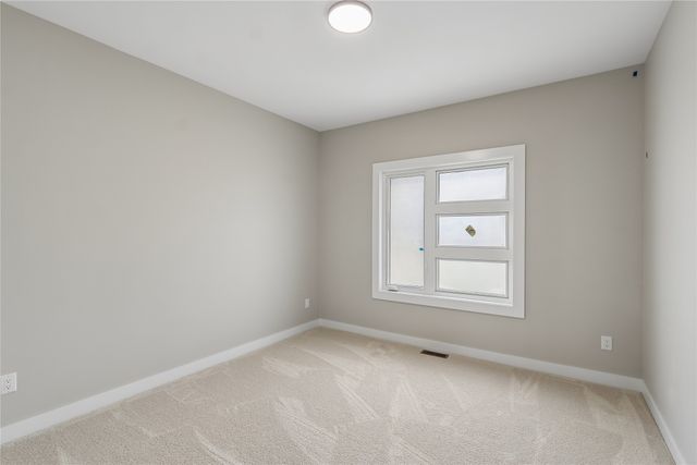 4661 177th Street, Urbandale, IA 50323