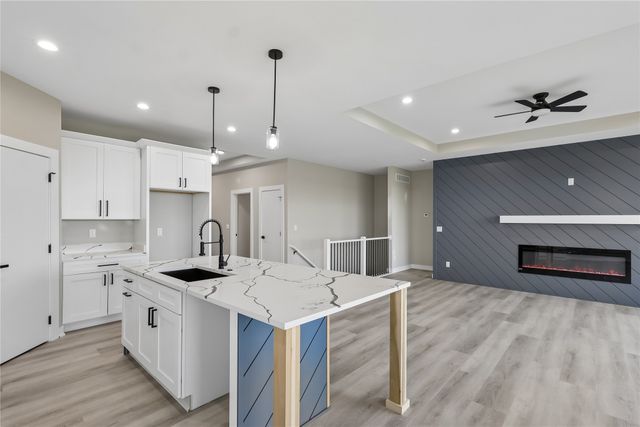 4661 177th Street, Urbandale, IA 50323