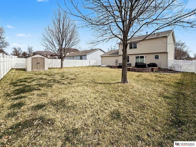 6821 N 16Th Street, Lincoln, NE 68521
