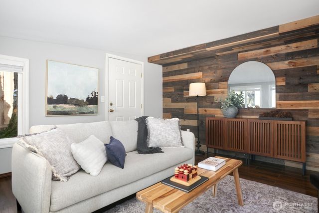 4106 SE 3rd Place, Renton, WA 98059