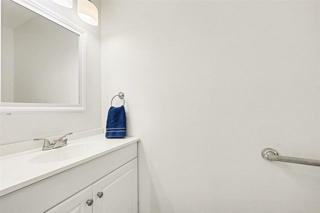 723 Skynob Drive, Ann Arbor, MI 48105