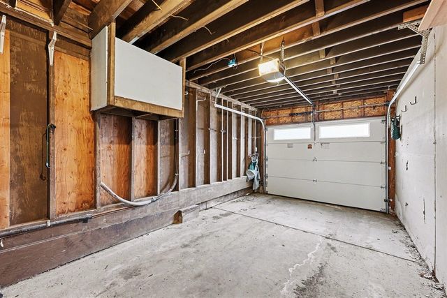 723 Skynob Drive, Ann Arbor, MI 48105