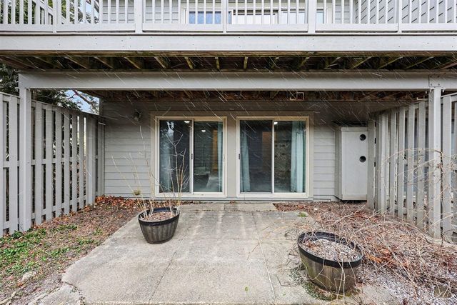 723 Skynob Drive, Ann Arbor, MI 48105