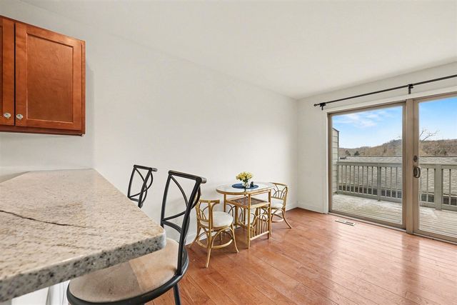 723 Skynob Drive, Ann Arbor, MI 48105