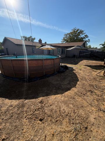 7533 29th St, Sacramento, CA 95822