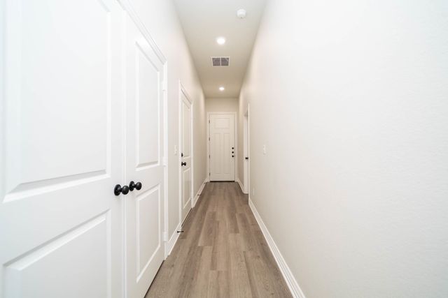 1425 Page Valley Cir, Longview, TX 75601