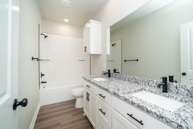 1425 Page Valley Cir, Longview, TX 75601