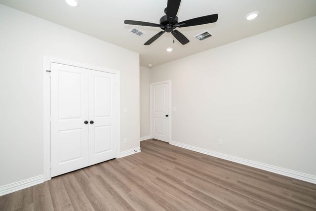 1425 Page Valley Cir, Longview, TX 75601