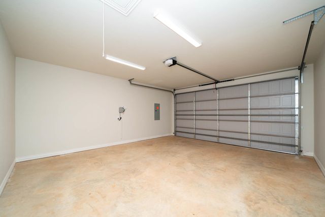 1425 Page Valley Cir, Longview, TX 75601