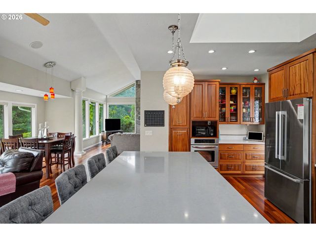 3021 CONCOMLY Rd S, Salem, OR 97306