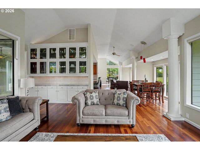 3021 CONCOMLY Rd S, Salem, OR 97306