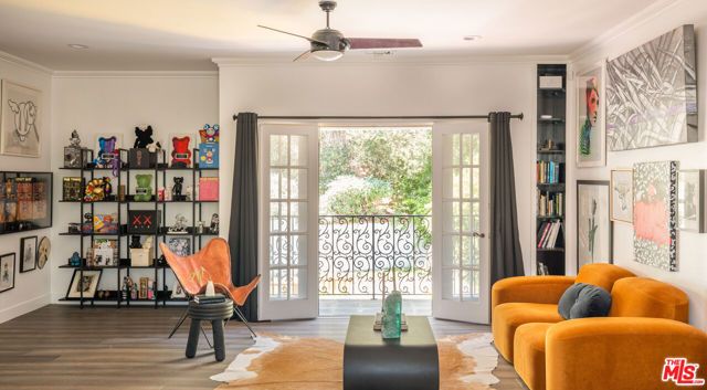 3891 Sepulveda Boulevard, Sherman Oaks, CA 91403