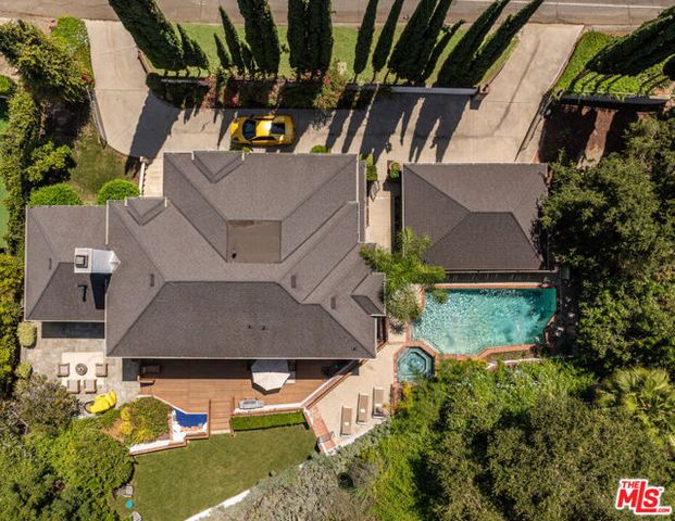 3891 Sepulveda Boulevard, Sherman Oaks, CA 91403