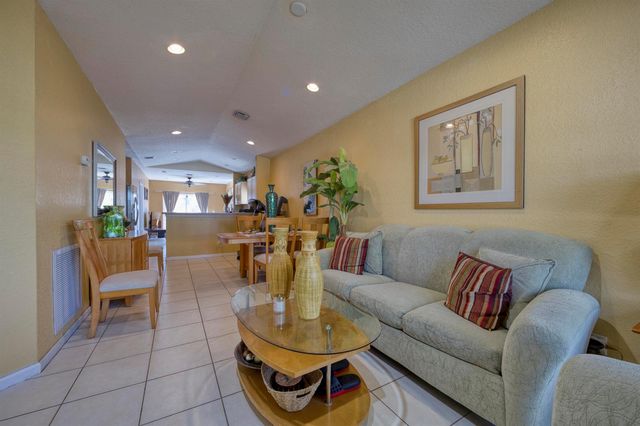 416 Circle Drive S, Boynton Beach, FL 33435