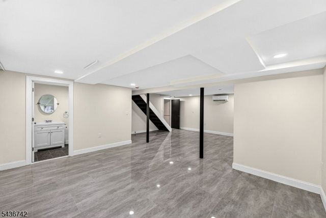 11 Franklin St, Mahwah Twp., NJ 07430