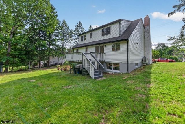 11 Franklin St, Mahwah Twp., NJ 07430