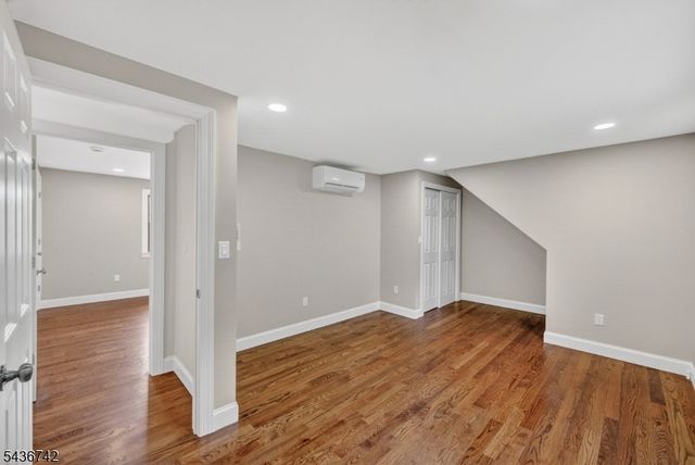 11 Franklin St, Mahwah Twp., NJ 07430