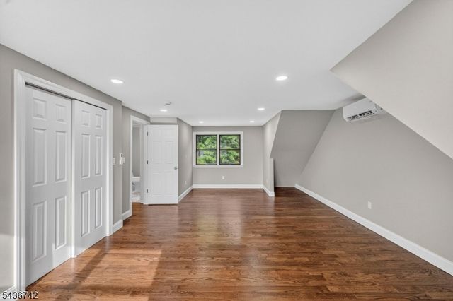 11 Franklin St, Mahwah Twp., NJ 07430