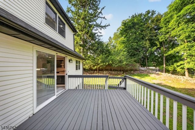 11 Franklin St, Mahwah Twp., NJ 07430