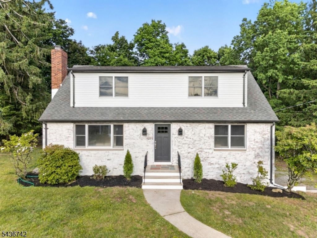 11 Franklin St, Mahwah Twp., NJ 07430 — photo 3