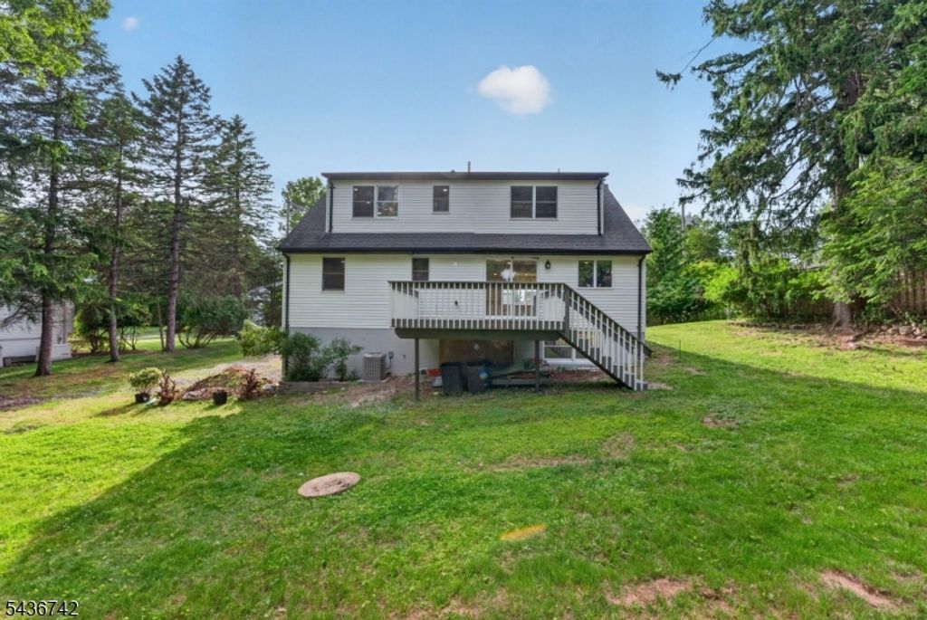 11 Franklin St, Mahwah Twp., NJ 07430 — photo 4