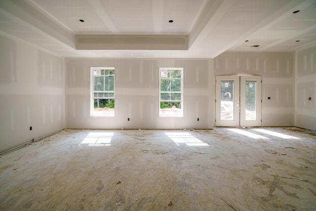 7037 Hall Rd, Greenbrier, TN 37073