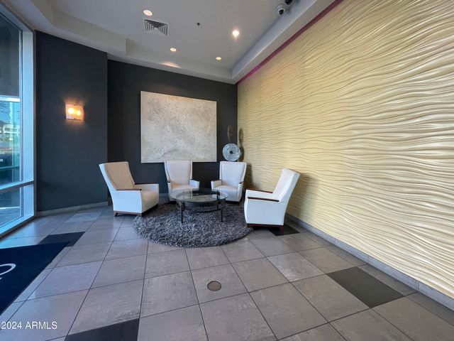 1 E LEXINGTON Avenue 609, Phoenix, AZ 85012
