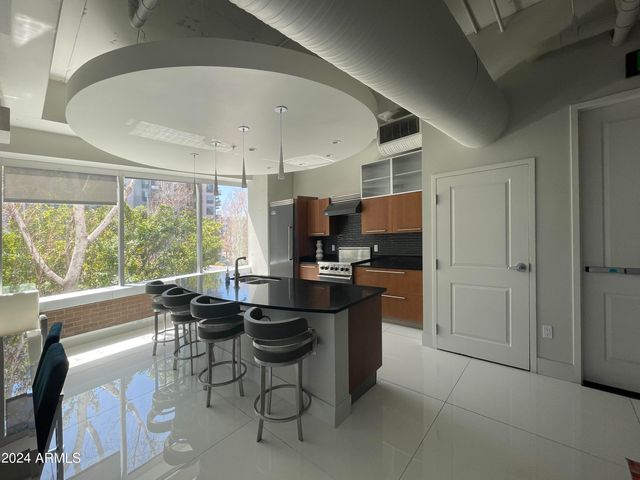 1 E LEXINGTON Avenue 609, Phoenix, AZ 85012
