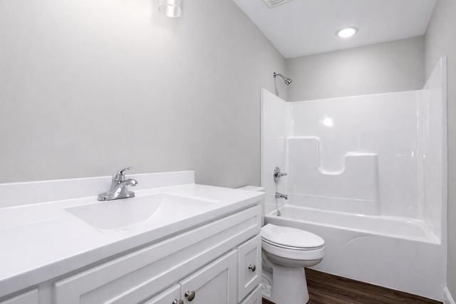 202 Charles Carr Drive, Harrodsburg, KY 40330
