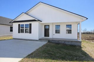 202 Charles Carr Drive, Harrodsburg, KY 40330