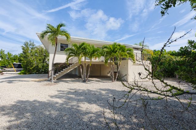 S 110 Bahama Drive, Duck Key, FL 33050