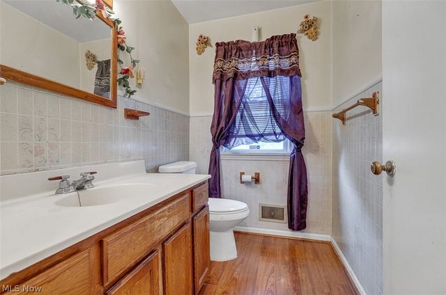 3203 Oakdale Avenue, Lorain, OH 44055