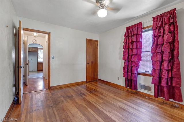 3203 Oakdale Avenue, Lorain, OH 44055