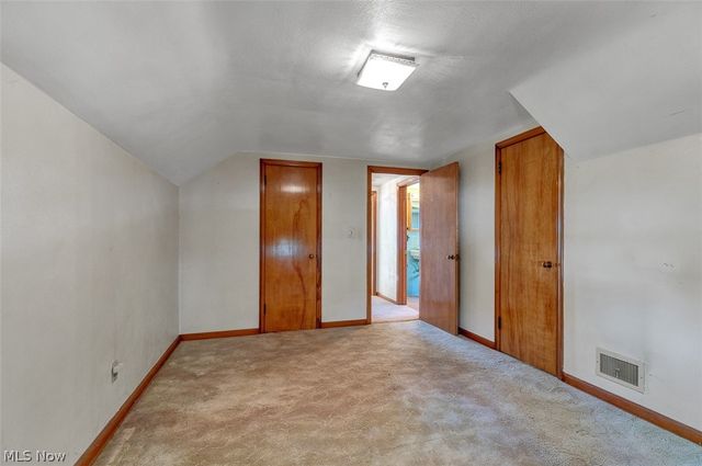 3203 Oakdale Avenue, Lorain, OH 44055
