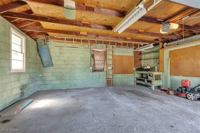 3203 Oakdale Avenue, Lorain, OH 44055