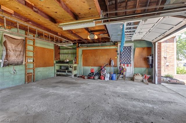 3203 Oakdale Avenue, Lorain, OH 44055