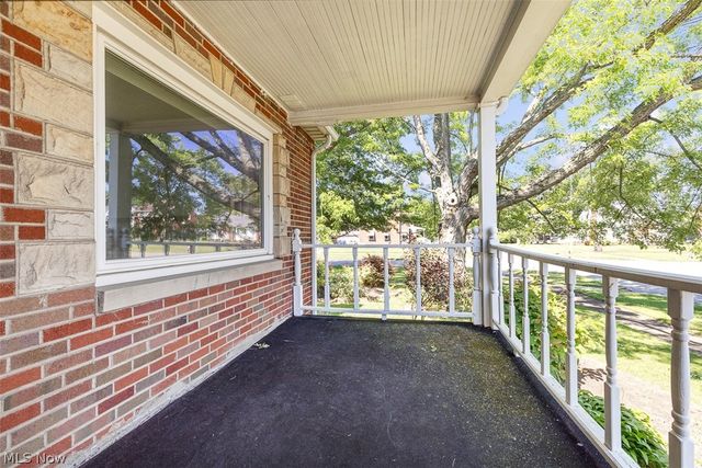 3203 Oakdale Avenue, Lorain, OH 44055