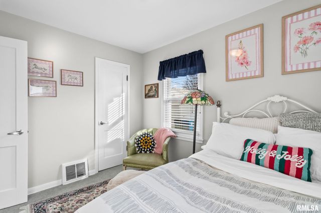 1824 N 22ND Street, Springfield, IL 62702