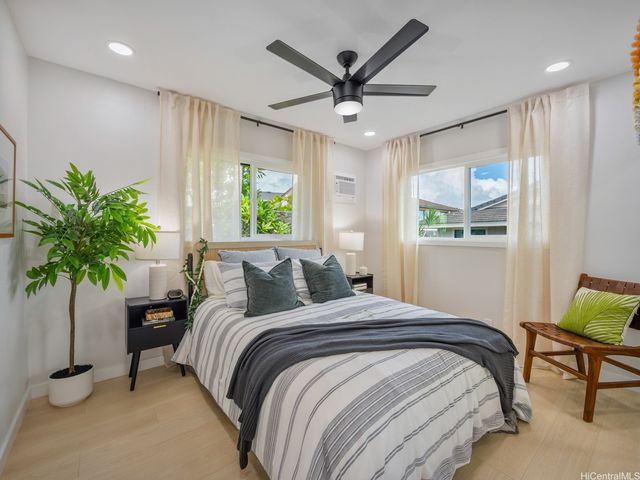 98-1743 Ulu Street, Aiea, HI 96701