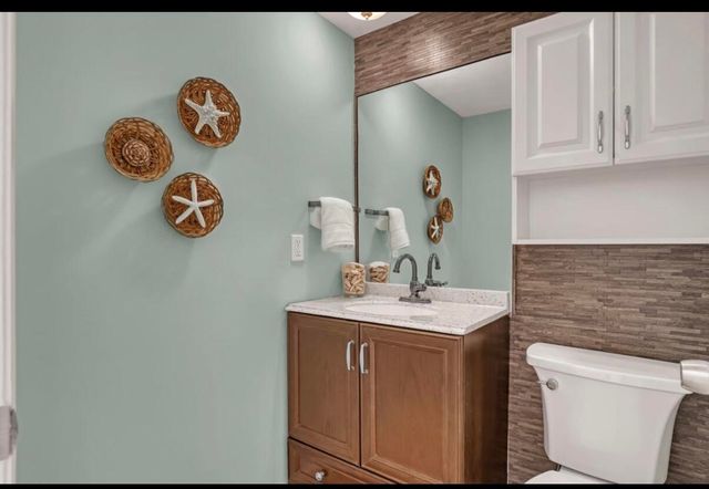 18390 SE Wood Haven Lane E, Jupiter, FL 33469