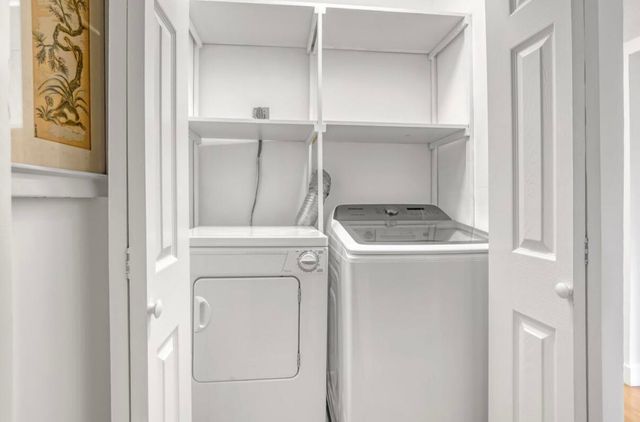 18390 SE Wood Haven Lane E, Jupiter, FL 33469