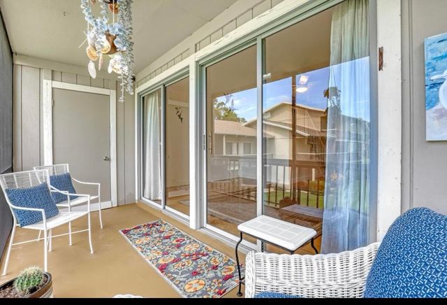 18390 SE Wood Haven Lane E, Jupiter, FL 33469