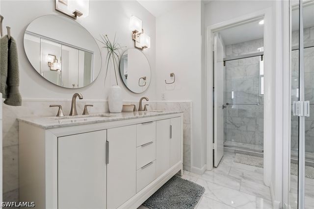 185 Palm DR 18L, Naples, FL 34112