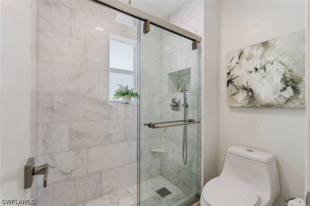185 Palm DR 18L, Naples, FL 34112